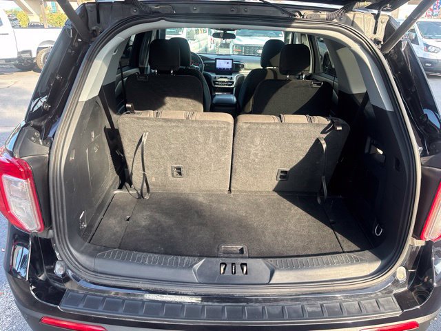 Certified 2023 Ford Explorer XLT RWD image 10