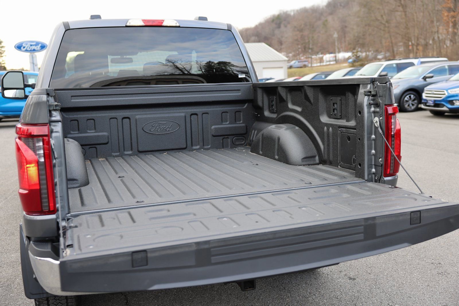 Certified 2024 Ford F150 XLT w/ FX4 Off-Road Package image 15