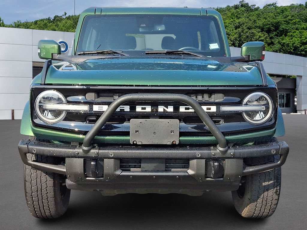 Certified 2023 Ford Bronco Outer Banks AWD/4WD image 2