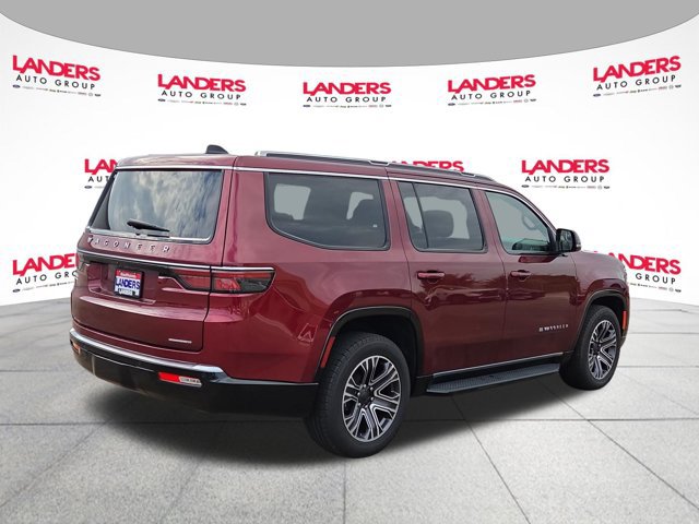 Used 2024 Jeep Wagoneer Series II w/ Flexible Seating Group AWD/4WD image 3