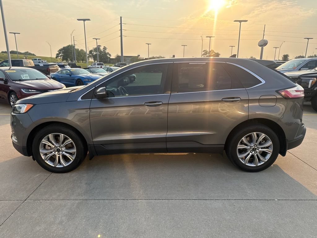 Certified 2023 Ford Edge Titanium w/ Equipment Group 301A AWD/4WD image 7