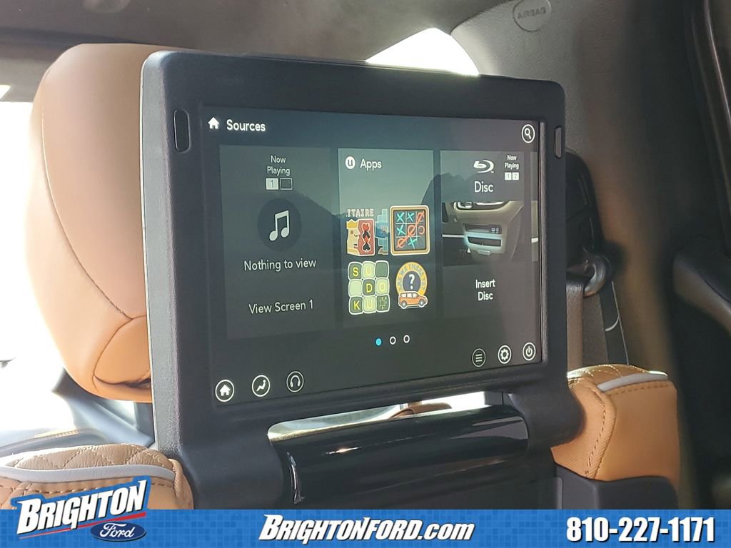Used 2021 Chrysler Pacifica Pinnacle AWD/4WD image 14
