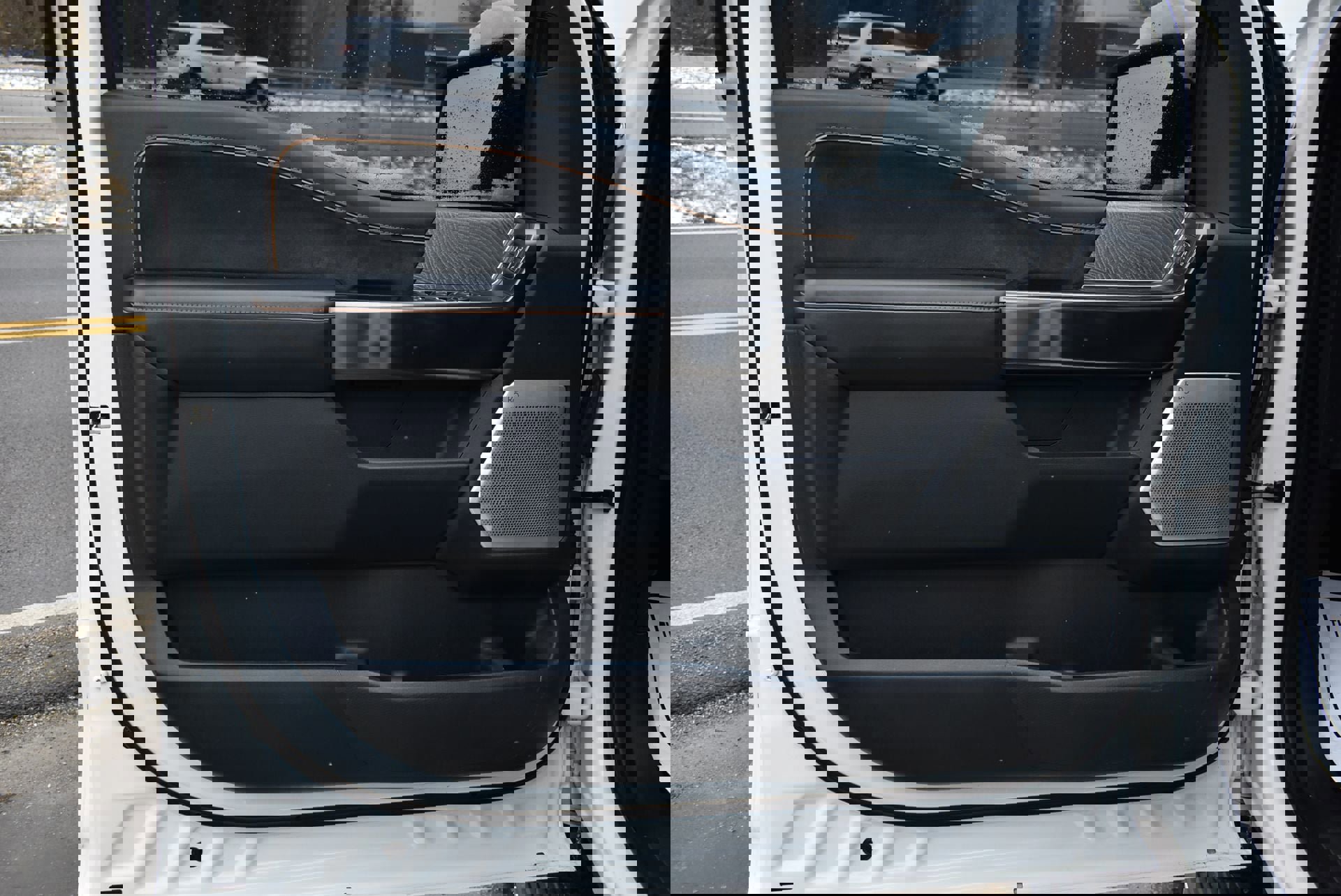 Certified 2022 Ford F150 Platinum w/ Equipment Group 701A High image 12