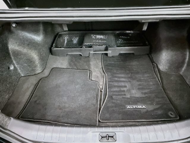 Used 2023 Nissan Altima 2.5 SV FWD image 23