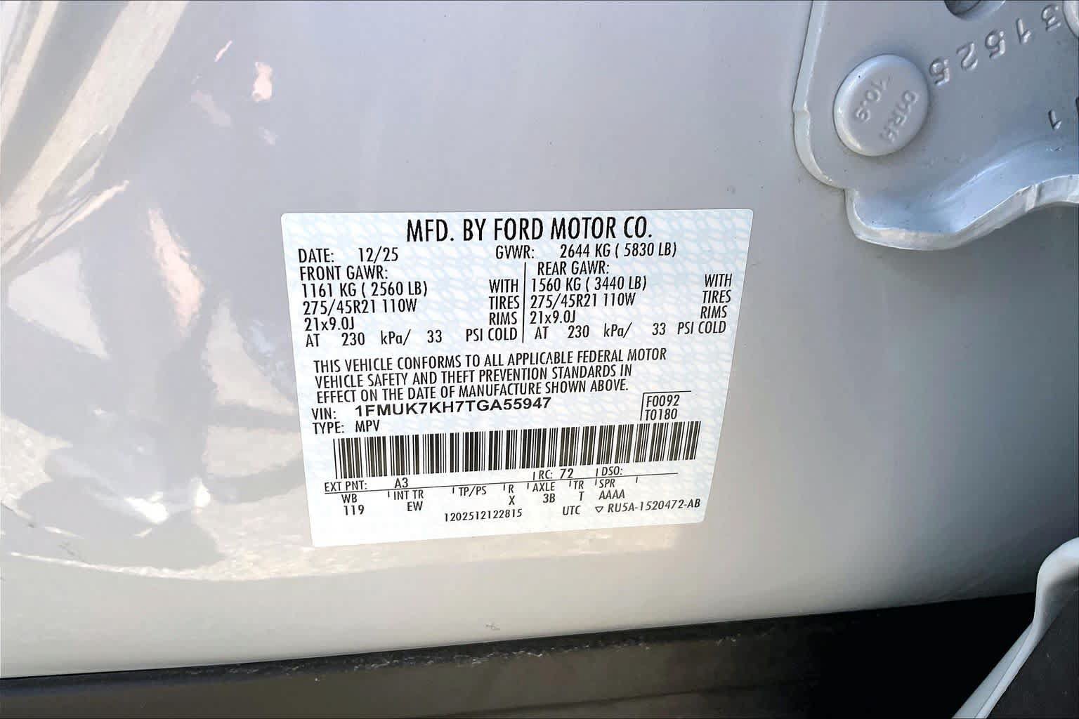 Certified 2026 Ford Explorer ST-Line w/ ST-Line Street Pack RWD image 32