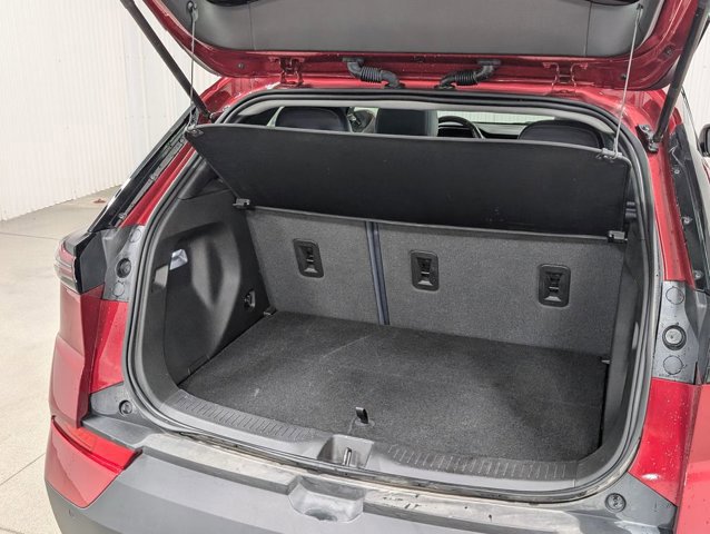 Used 2022 Chevrolet Bolt EUV Premier w/ Launch Edition image 9