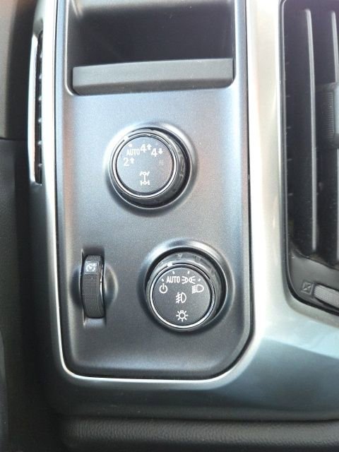 Used 2018 Chevrolet Silverado 1500 LT w/ All Star Edition image 23