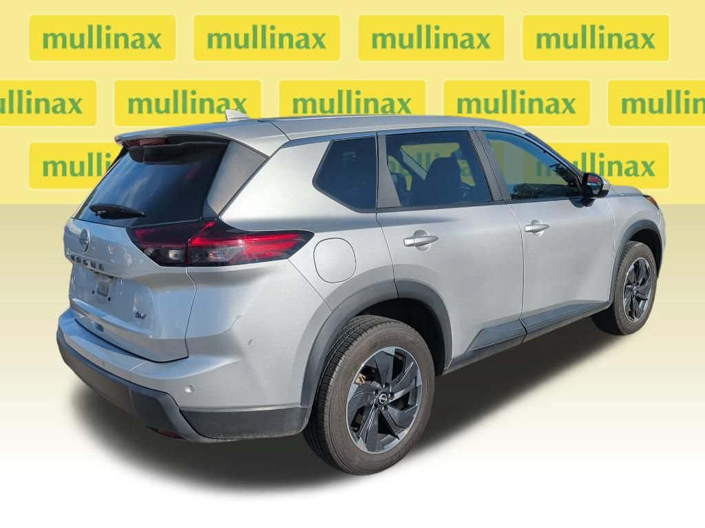 Used 2024 Nissan Rogue SV FWD image 7