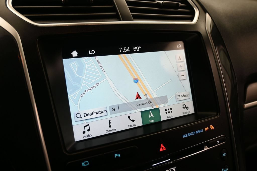 Certified 2017 Ford Explorer Limited FWD image 15