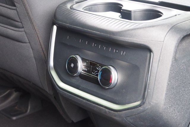 Certified 2025 Ford Expedition Active RWD image 15