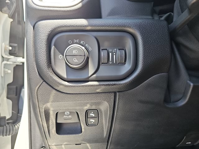 Used 2020 RAM 1500 Laramie AWD/4WD image 30