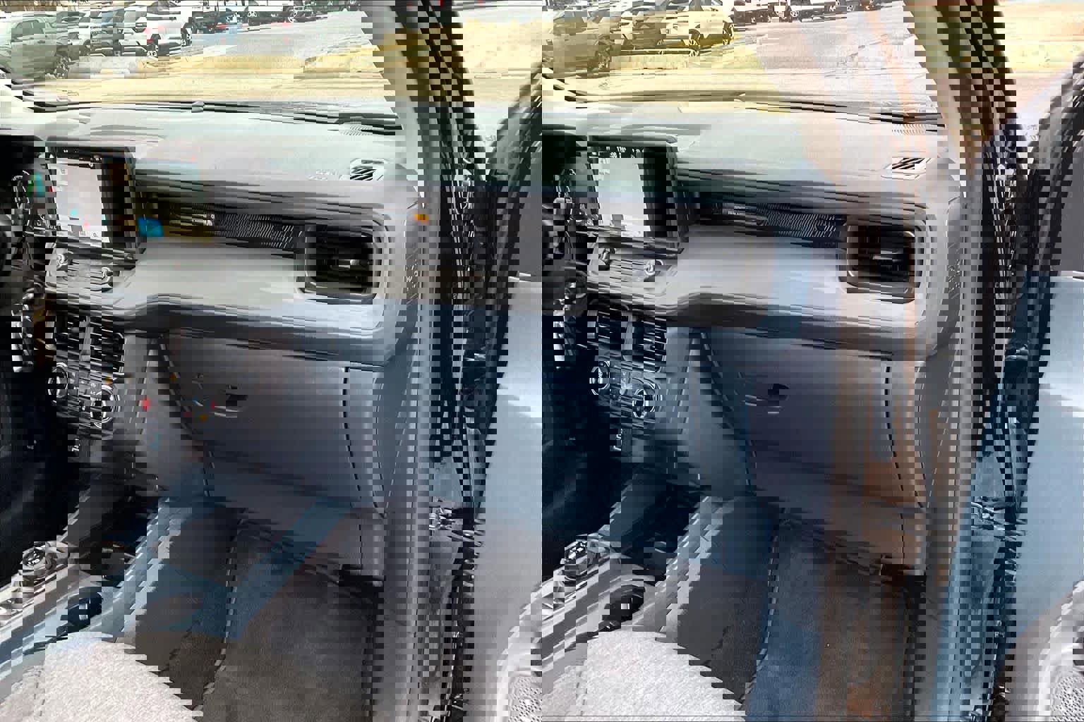 Certified 2024 Ford Maverick XLT w/ XLT Luxury Package image 17