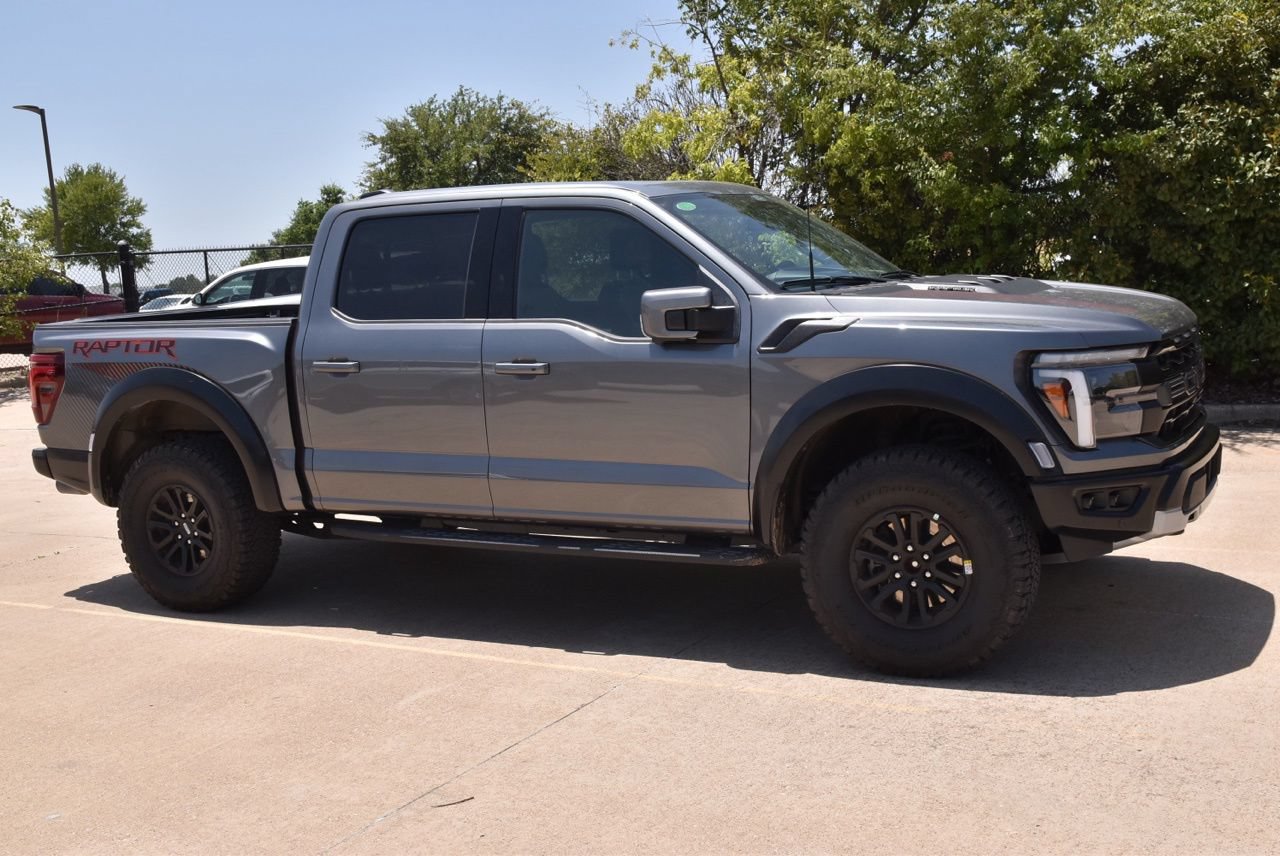 Certified 2025 Ford F150 Raptor AWD/4WD image 5