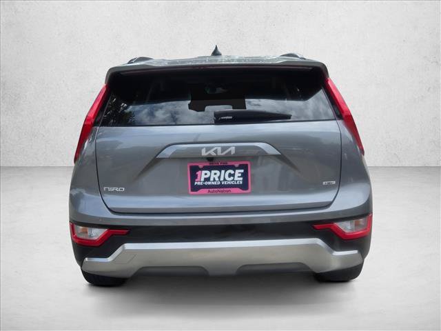 Used 2025 Kia Niro FWD image 7