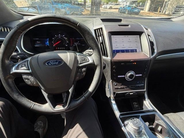 Certified 2020 Ford Edge ST w/ Equipment Group 401A AWD/4WD image 19
