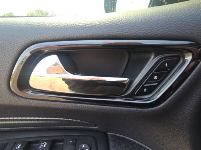 Used 2024 Dodge Durango R/T w/ Tow 'N Go Package AWD/4WD image 25