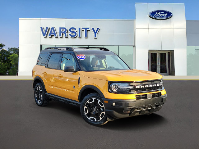 Certified 2023 Ford Bronco Sport Outer Banks w/ Tech Package AWD/4WD image 1