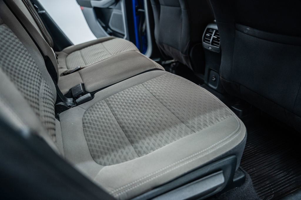 Certified 2020 Ford Escape SE image 31