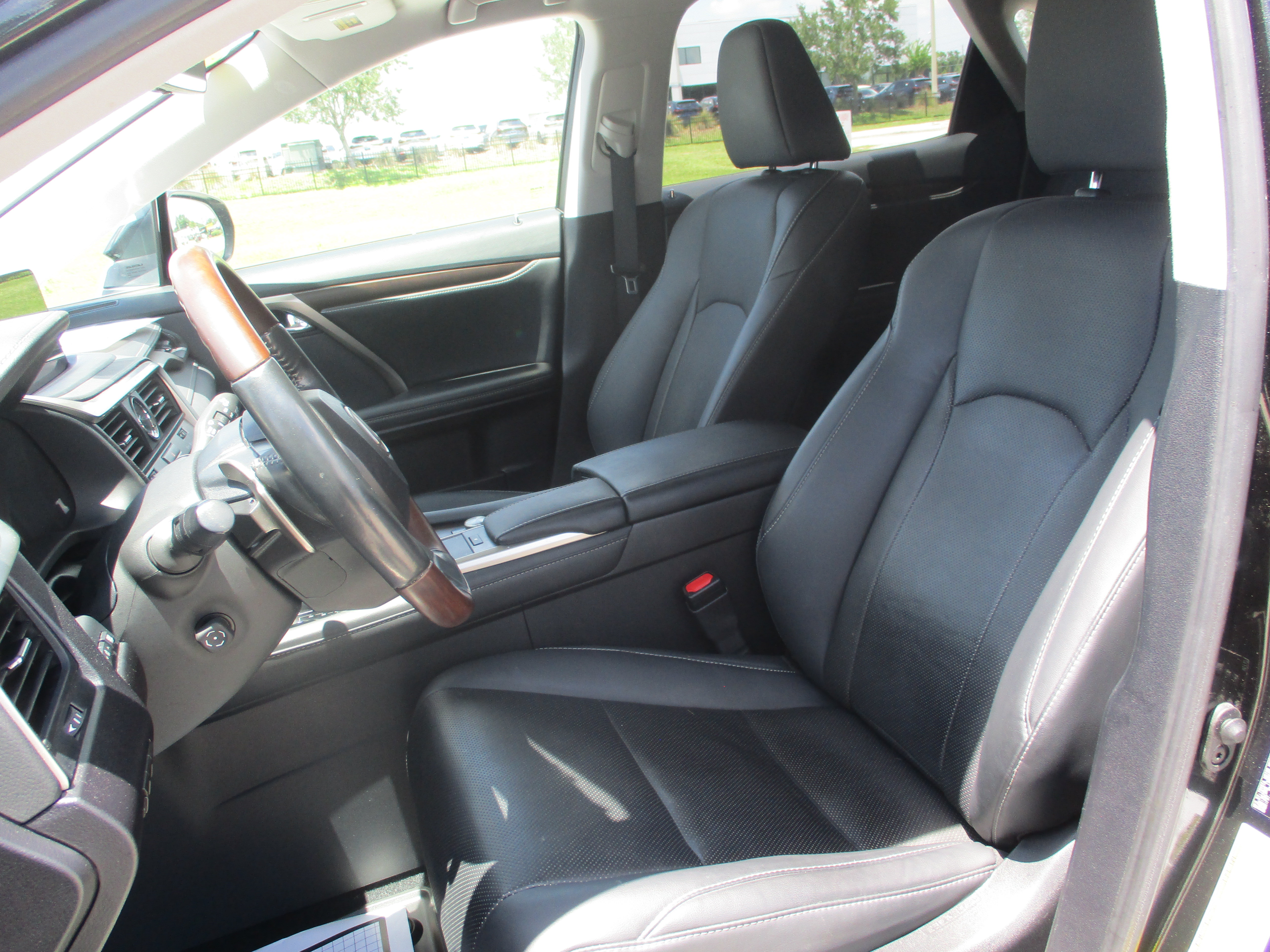 Used 2022 Lexus RX 350 FWD w/ Premium Package image 13
