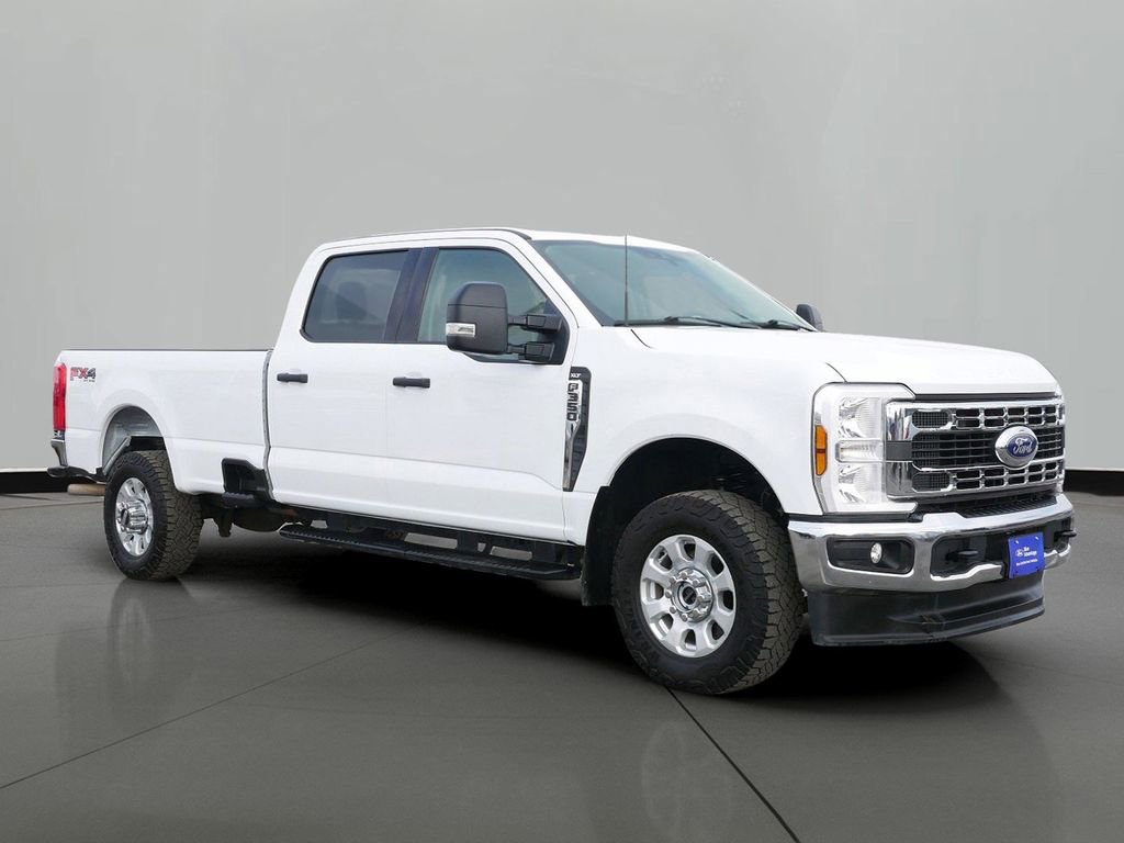 Certified 2024 Ford F350 XLT w/ FX4 Off-Road Package image 4