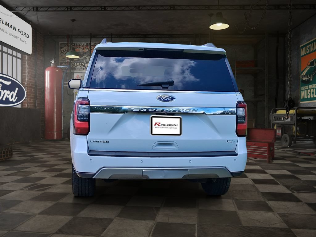 Certified 2021 Ford Expedition Max Limited RWD image 5