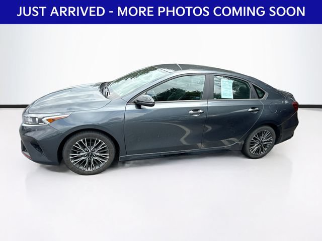 Used 2023 Kia Forte GT-Line w/ GT-Line Technology Package FWD image 4