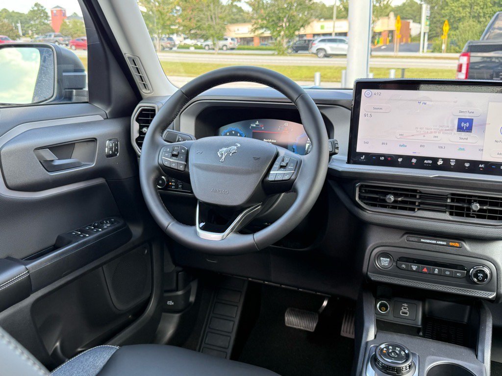Certified 2025 Ford Bronco Sport Outer Banks AWD/4WD image 11