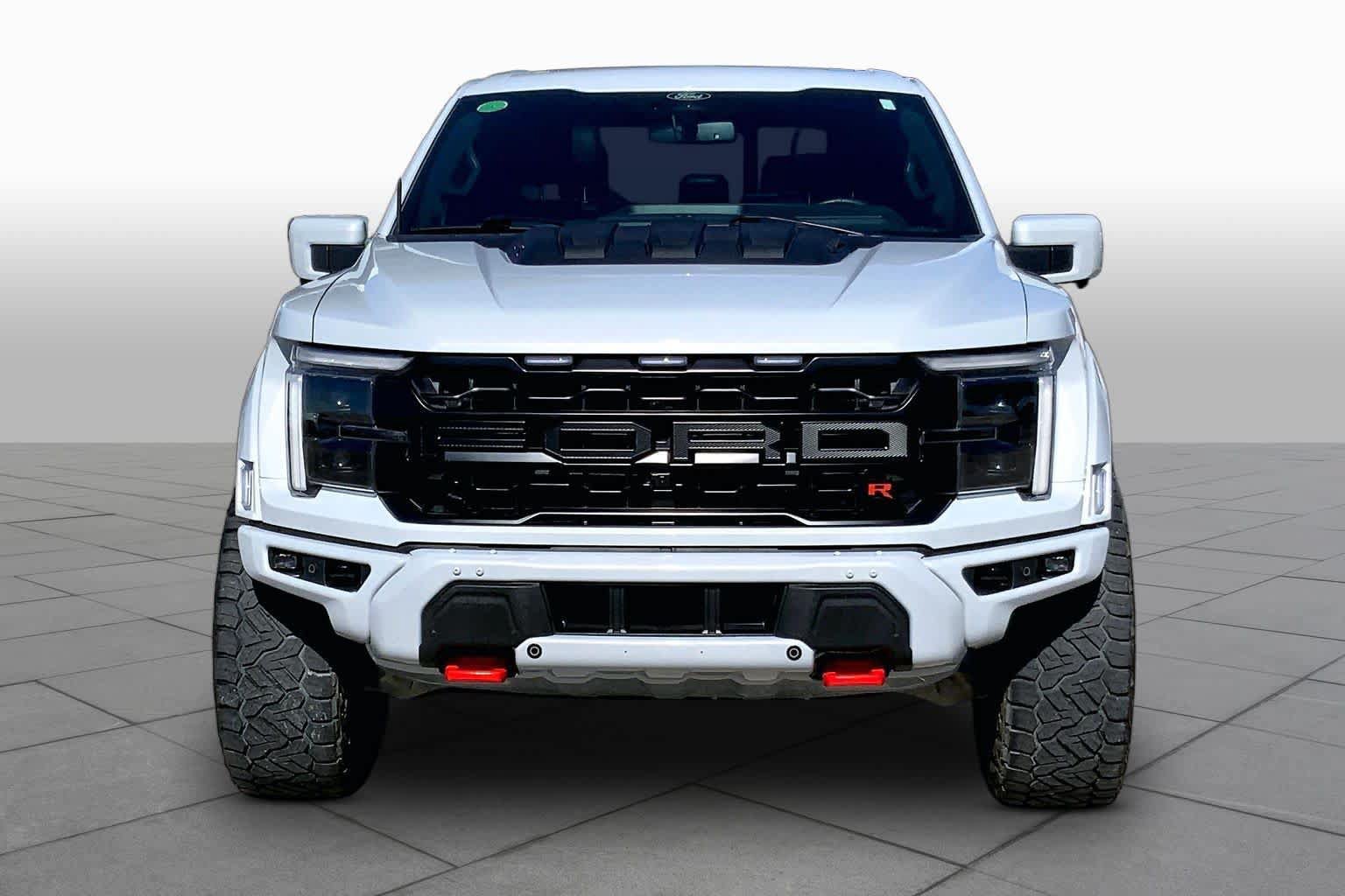 Certified 2025 Ford F150 Raptor w/ Equipment Group 803A Raptor R AWD/4WD image 4