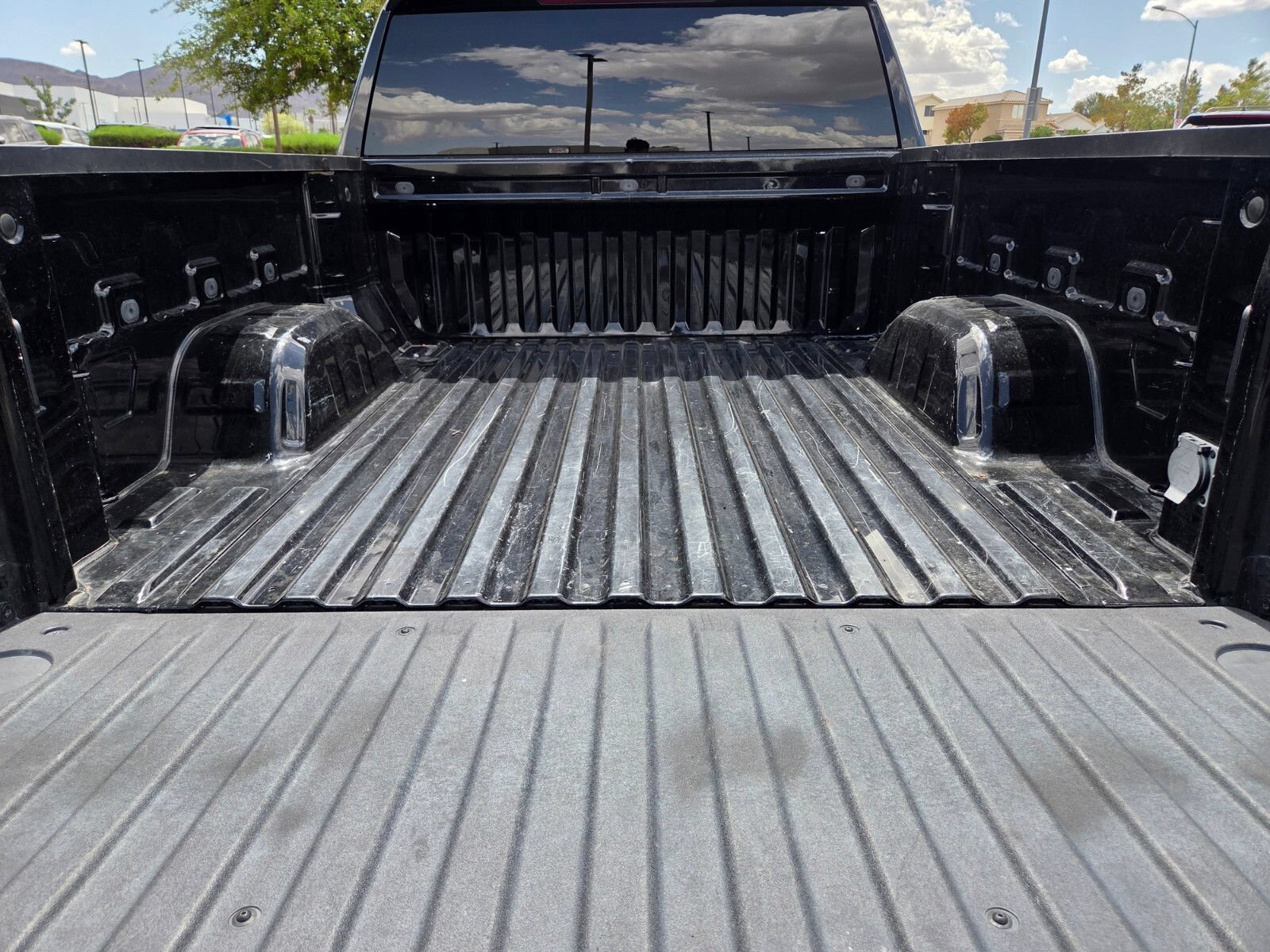 Used 2023 Chevrolet Silverado 1500 Custom RWD image 14