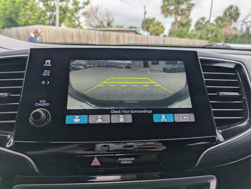 Used 2020 Honda Passport Touring image 21