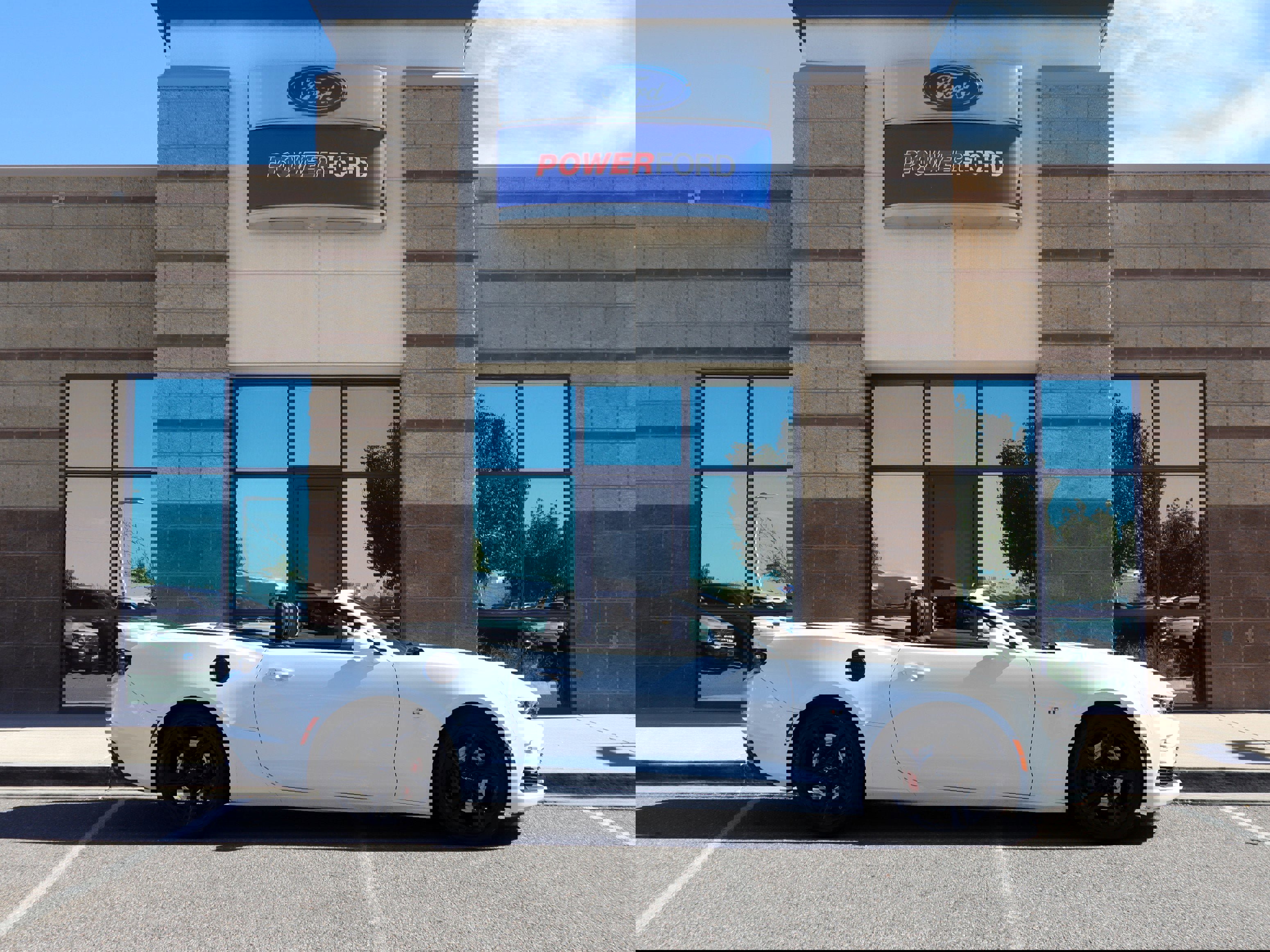 Used 2023 Chevrolet Camaro SS image 6