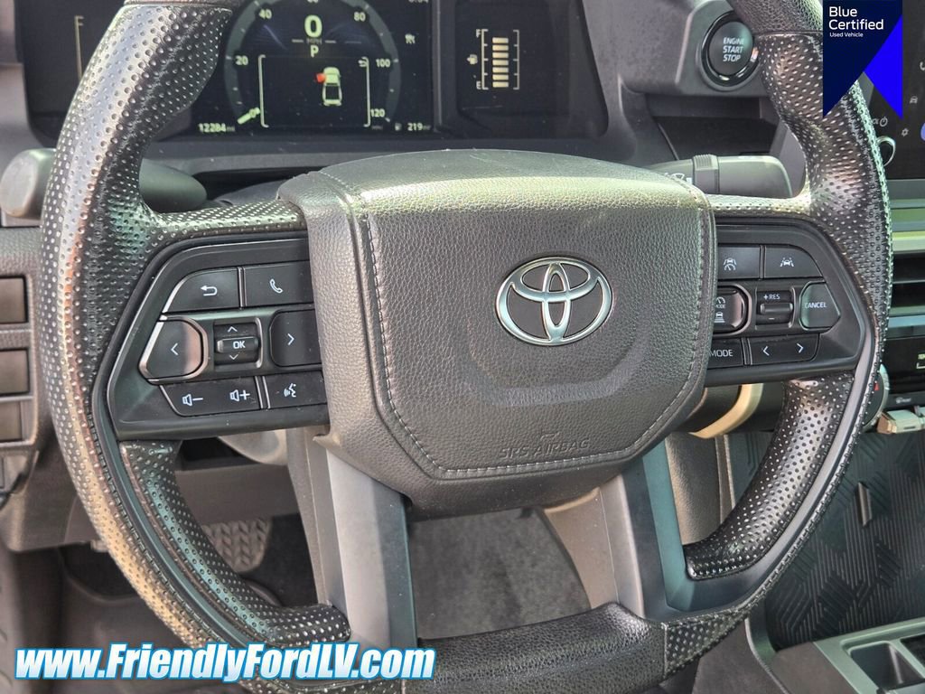 Used 2025 Toyota Tacoma SR AWD/4WD image 19