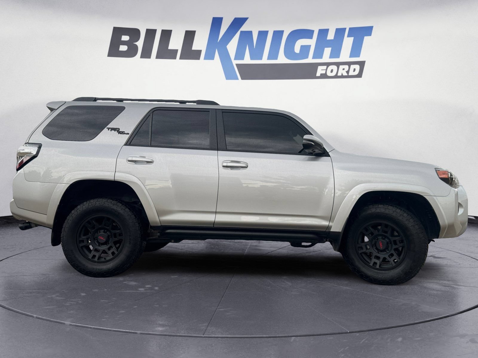 Used 2023 Toyota 4Runner TRD Off-Road Premium w/ Off Road Premium Plus Package AWD/4WD image 6