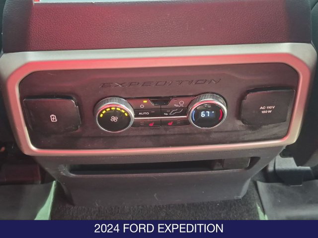 Certified 2024 Ford Expedition Limited AWD/4WD image 19