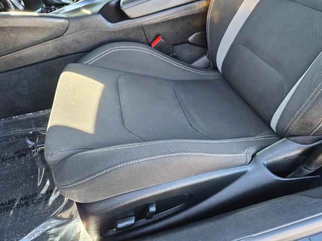 Used 2023 Chevrolet Camaro LT image 13