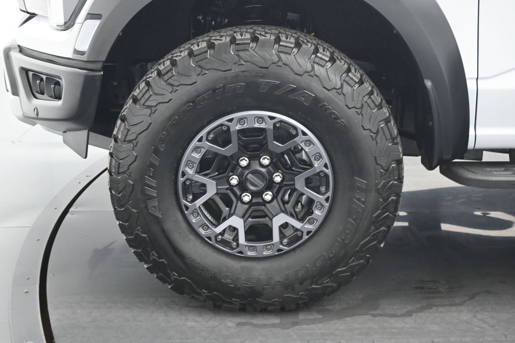 Certified 2025 Ford F150 Raptor w/ Equipment Group 803A Raptor R AWD/4WD image 27