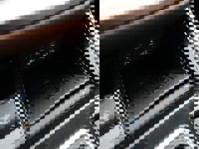 Used 2020 Subaru Outback Touring w/ Popular Package #2 image 32