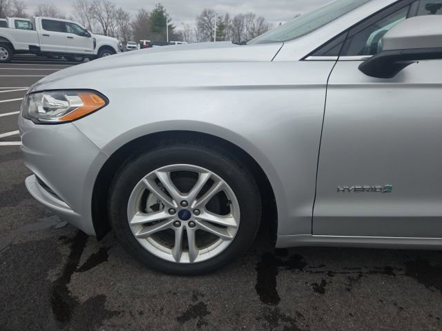 Certified 2018 Ford Fusion S FWD image 14