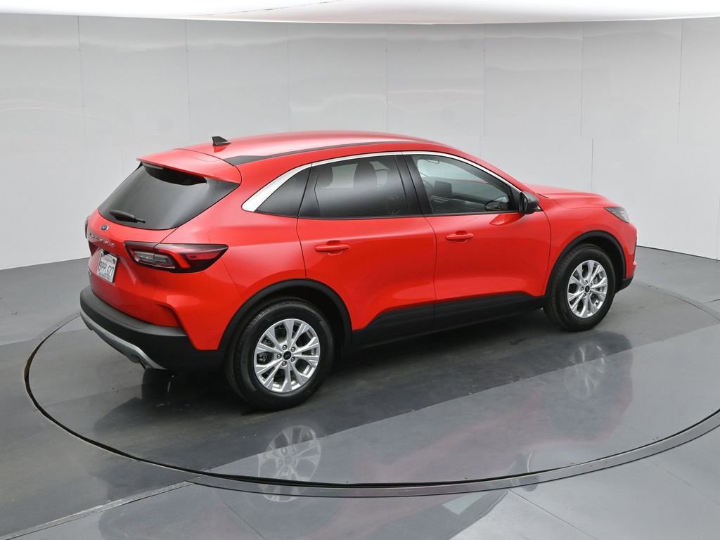 Certified 2024 Ford Escape Active image 13