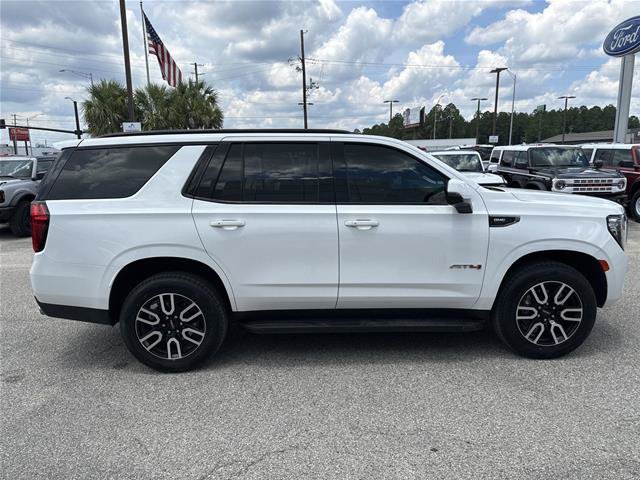 Used 2024 GMC Yukon AT4 AWD/4WD image 6