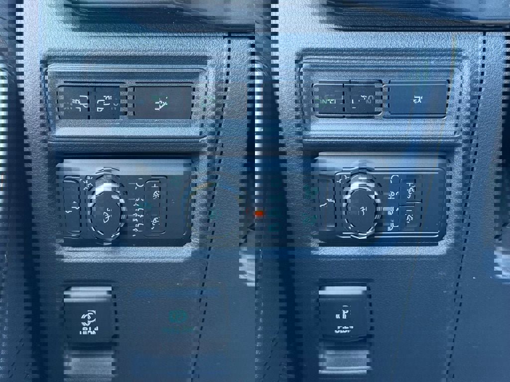 Certified 2023 Ford F150 XLT w/ Equipment Group 302A High image 34