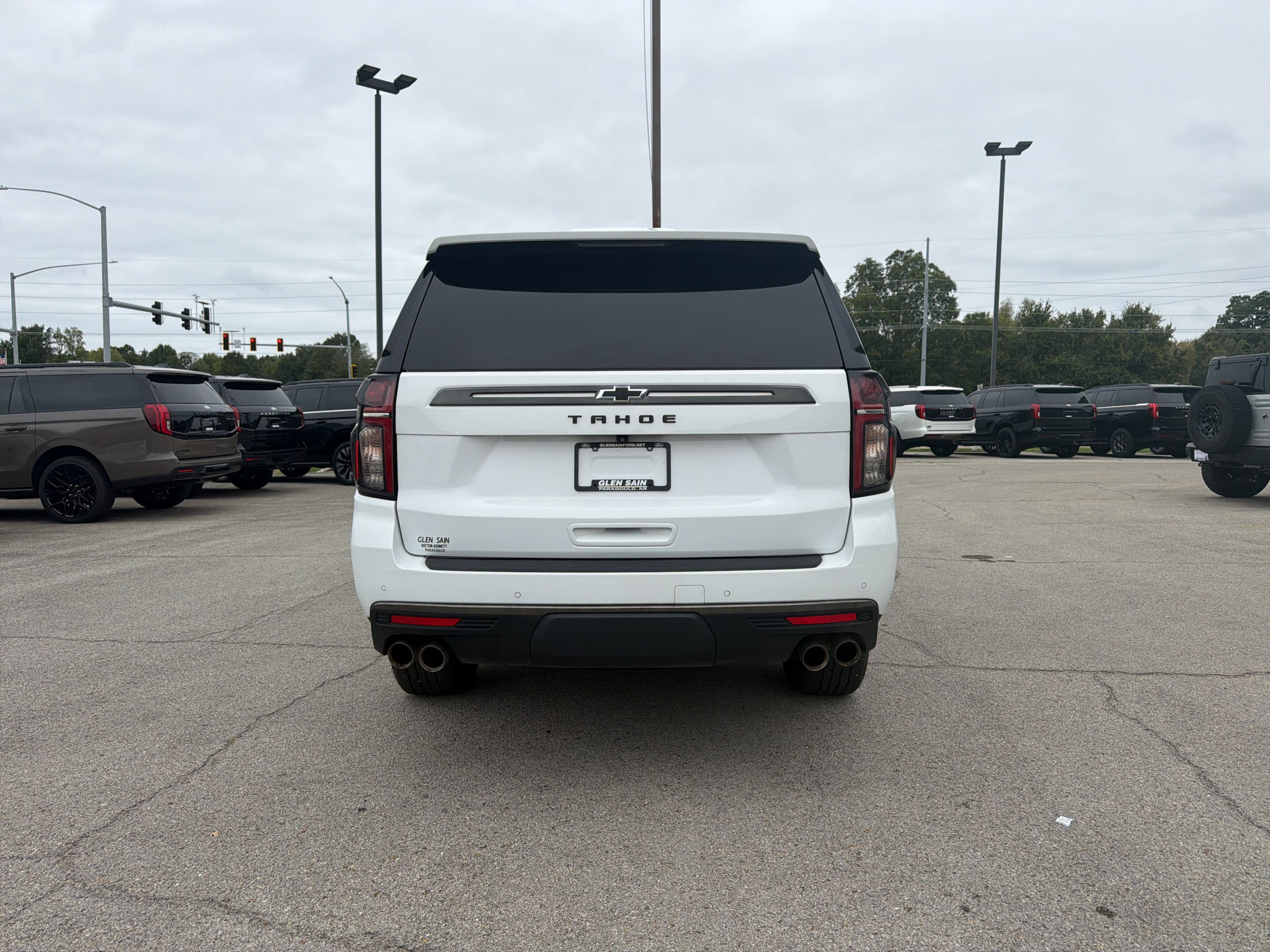 Used 2022 Chevrolet Tahoe Z71 w/ Off-Road Capability Package AWD/4WD image 4