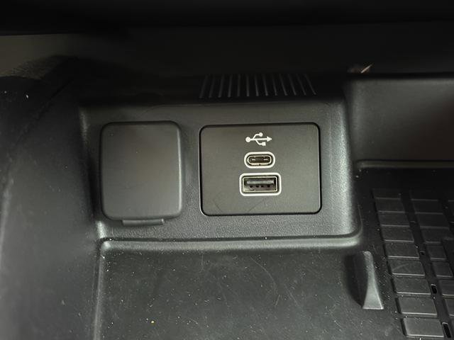 Certified 2025 Ford Bronco Sport Outer Banks w/ Outer Banks Tech Package+ AWD/4WD image 15