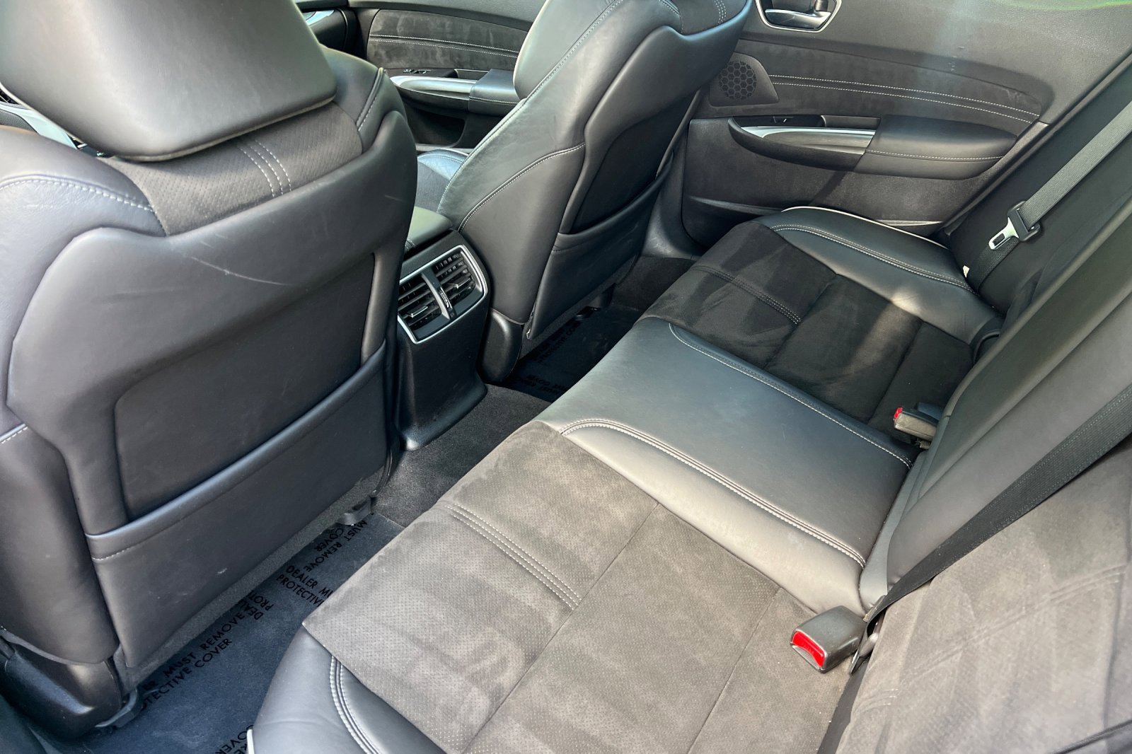 Used 2019 Acura TLX 2.4L Technology Pkg w/A-Spec P image 13