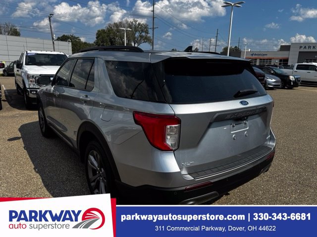 Certified 2024 Ford Explorer XLT w/ Equipment Group 202A AWD/4WD image 6