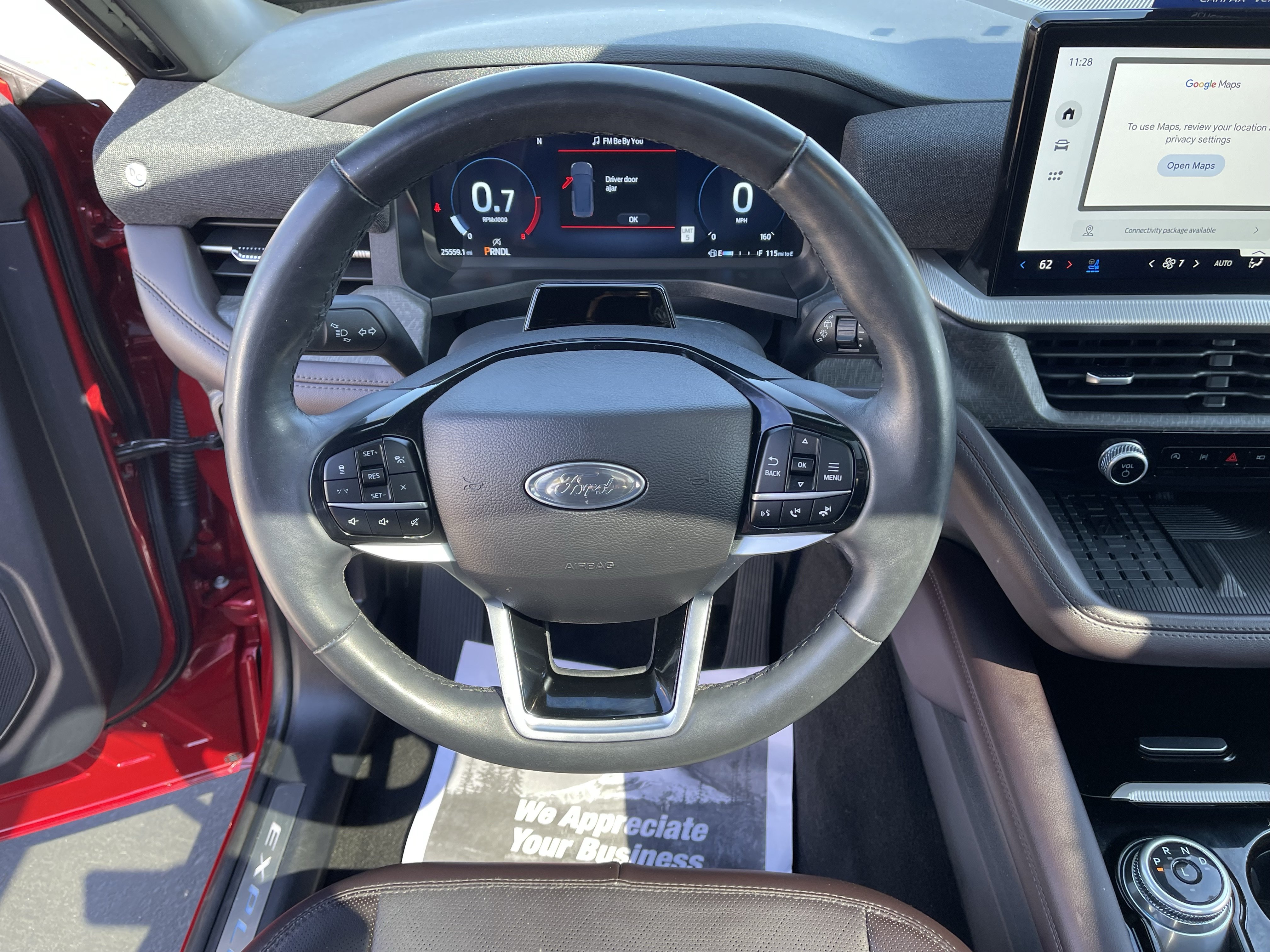 Certified 2025 Ford Explorer Platinum AWD/4WD image 10