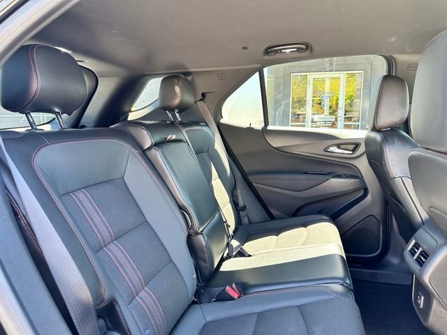 Used 2023 Chevrolet Equinox RS AWD/4WD image 47