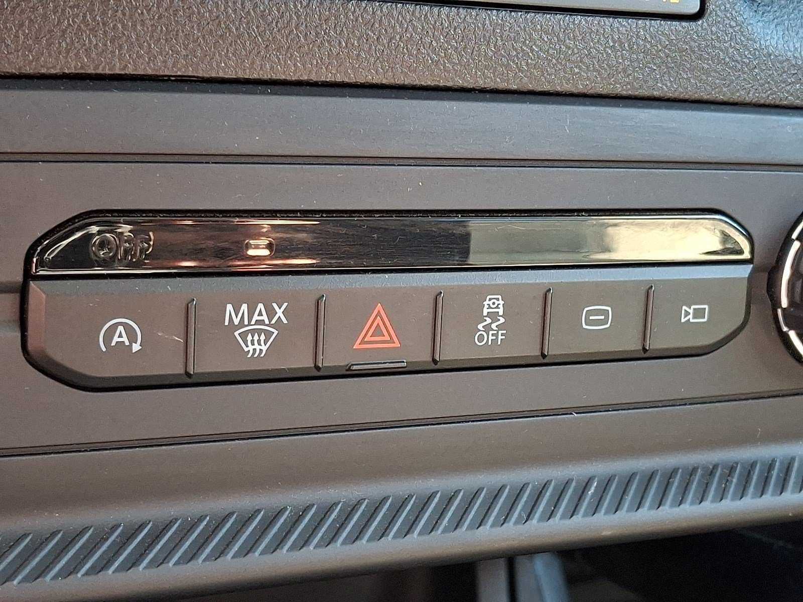 Certified 2025 Ford Bronco Sport Big Bend AWD/4WD image 24