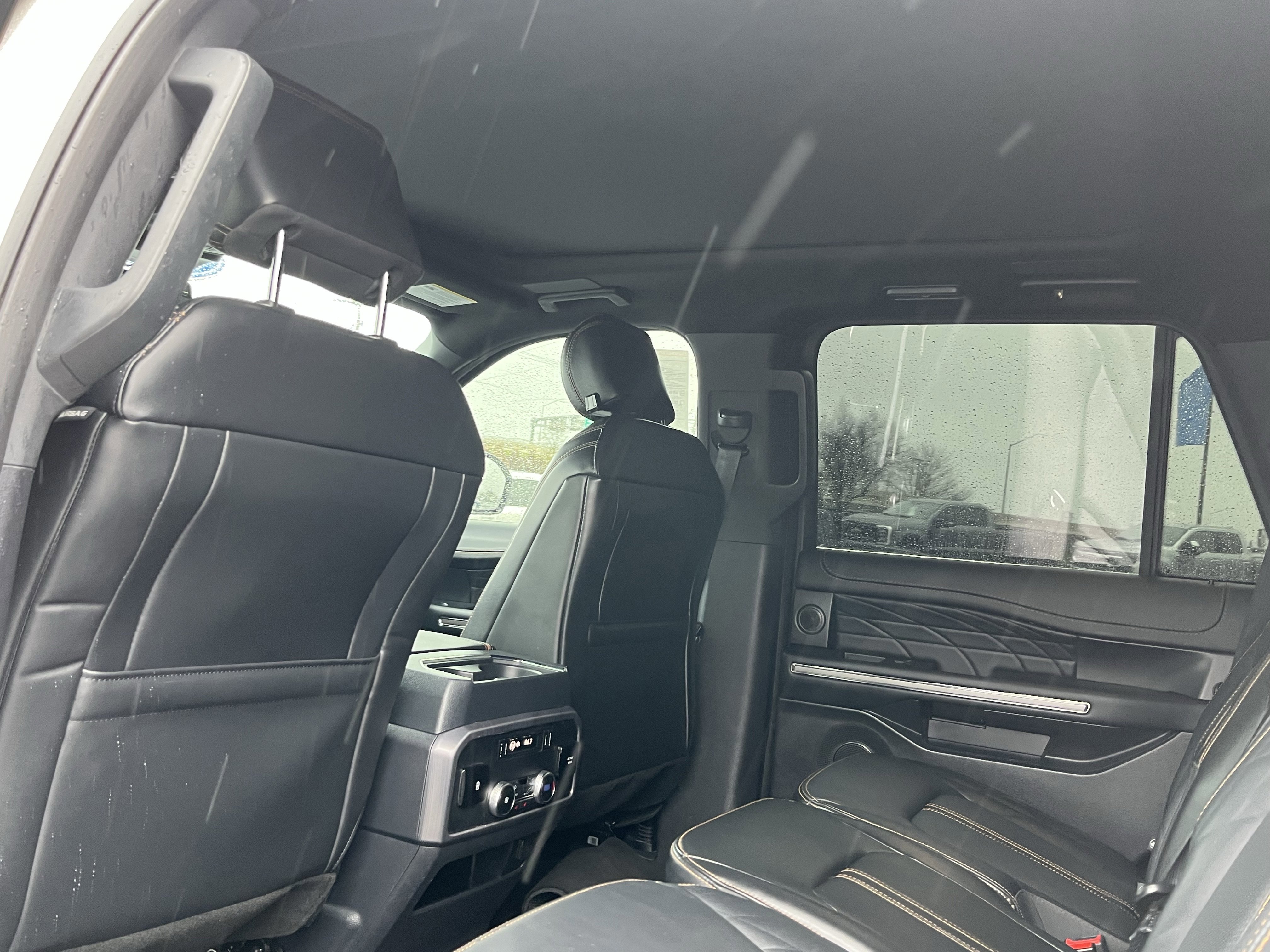 Certified 2022 Ford Expedition Platinum AWD/4WD image 12
