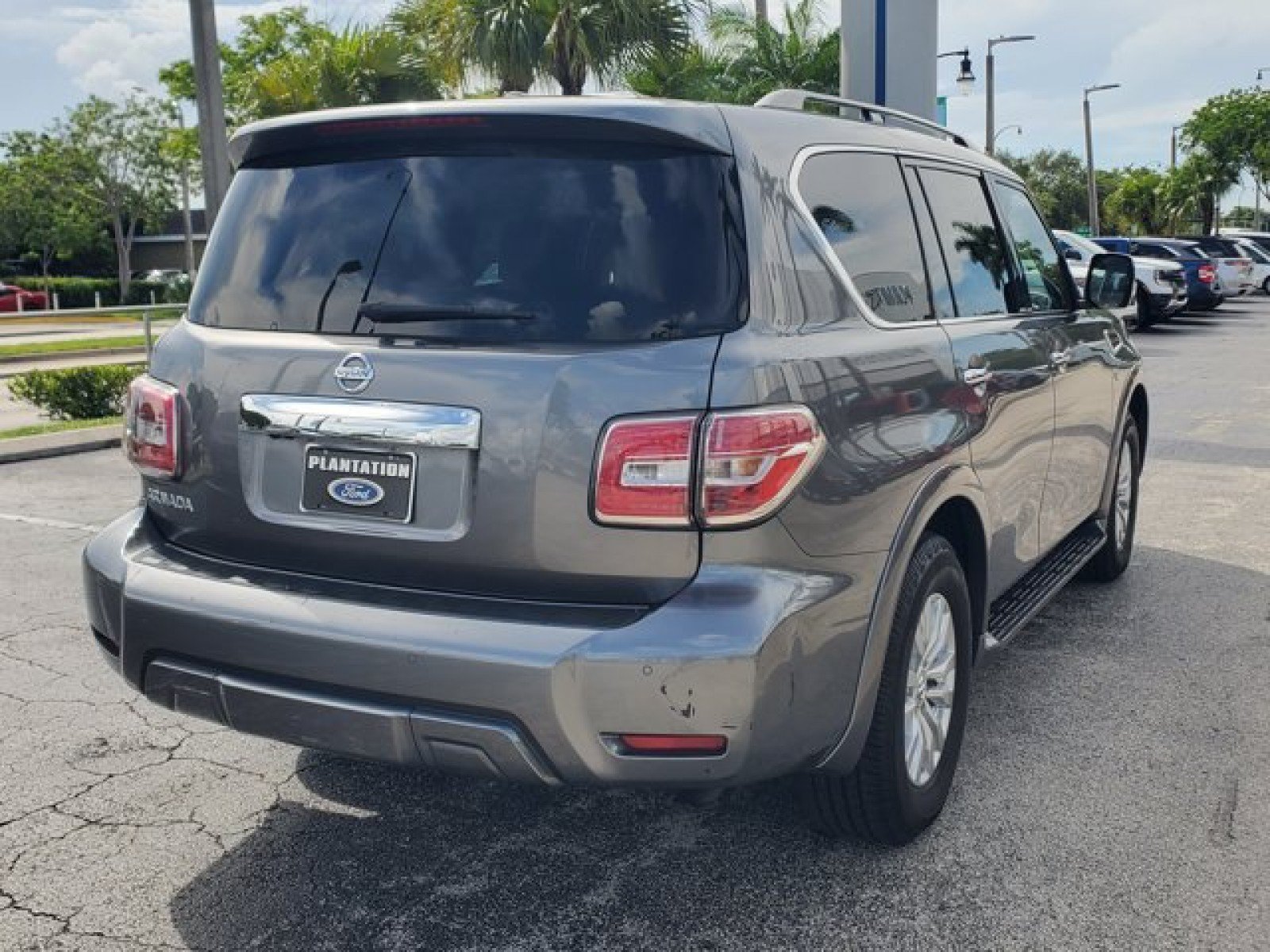 Used 2019 Nissan Armada SV w/ Driver Package RWD image 7
